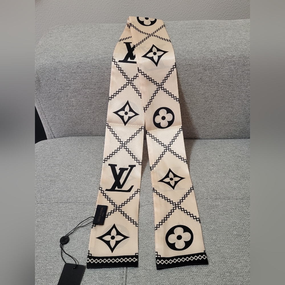 Skinny Scarf Twilly